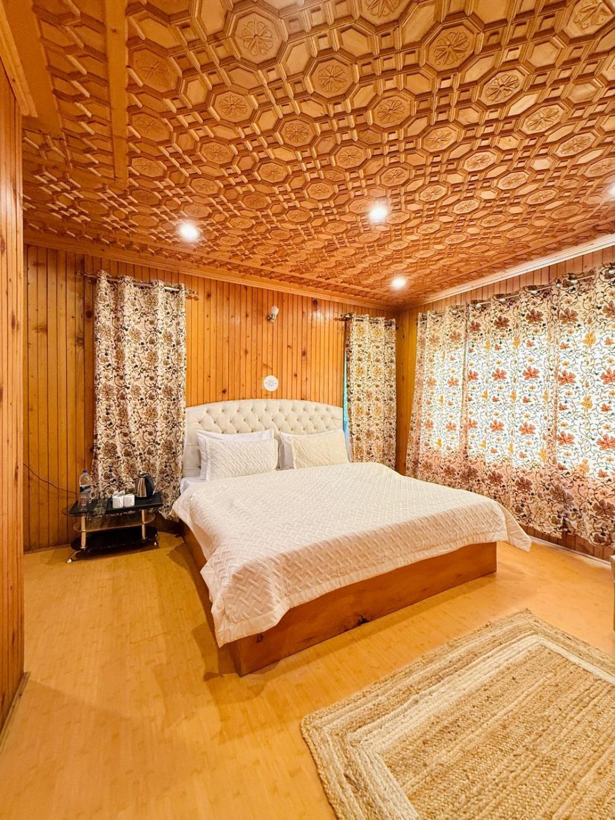 The Pinus Resort Pahalgām Zewnętrze zdjęcie