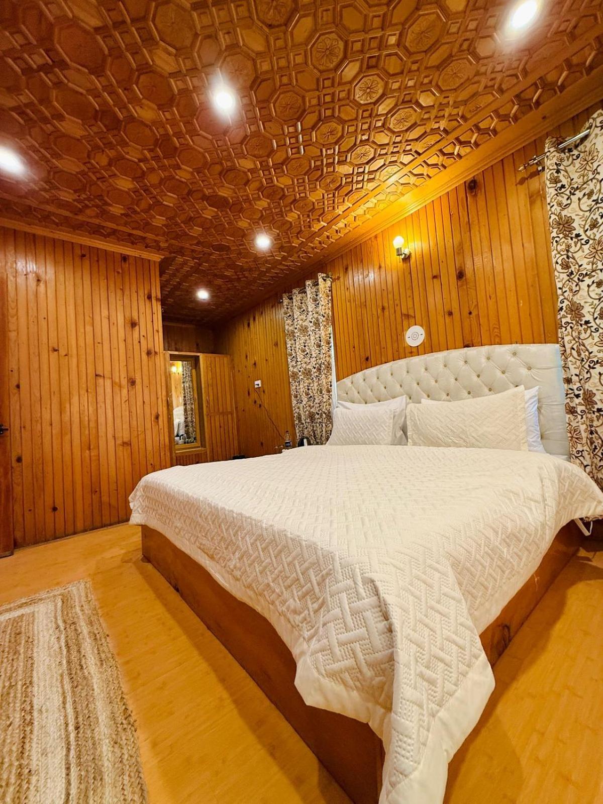 The Pinus Resort Pahalgām Zewnętrze zdjęcie