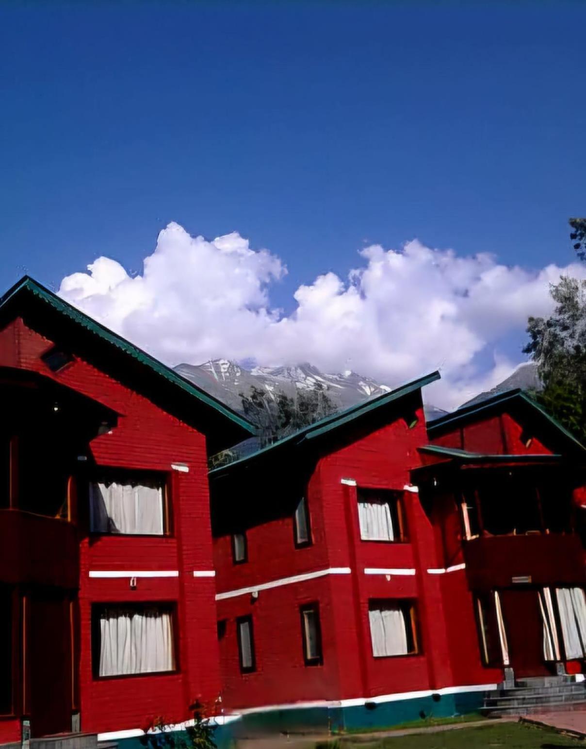 The Pinus Resort Pahalgām Zewnętrze zdjęcie